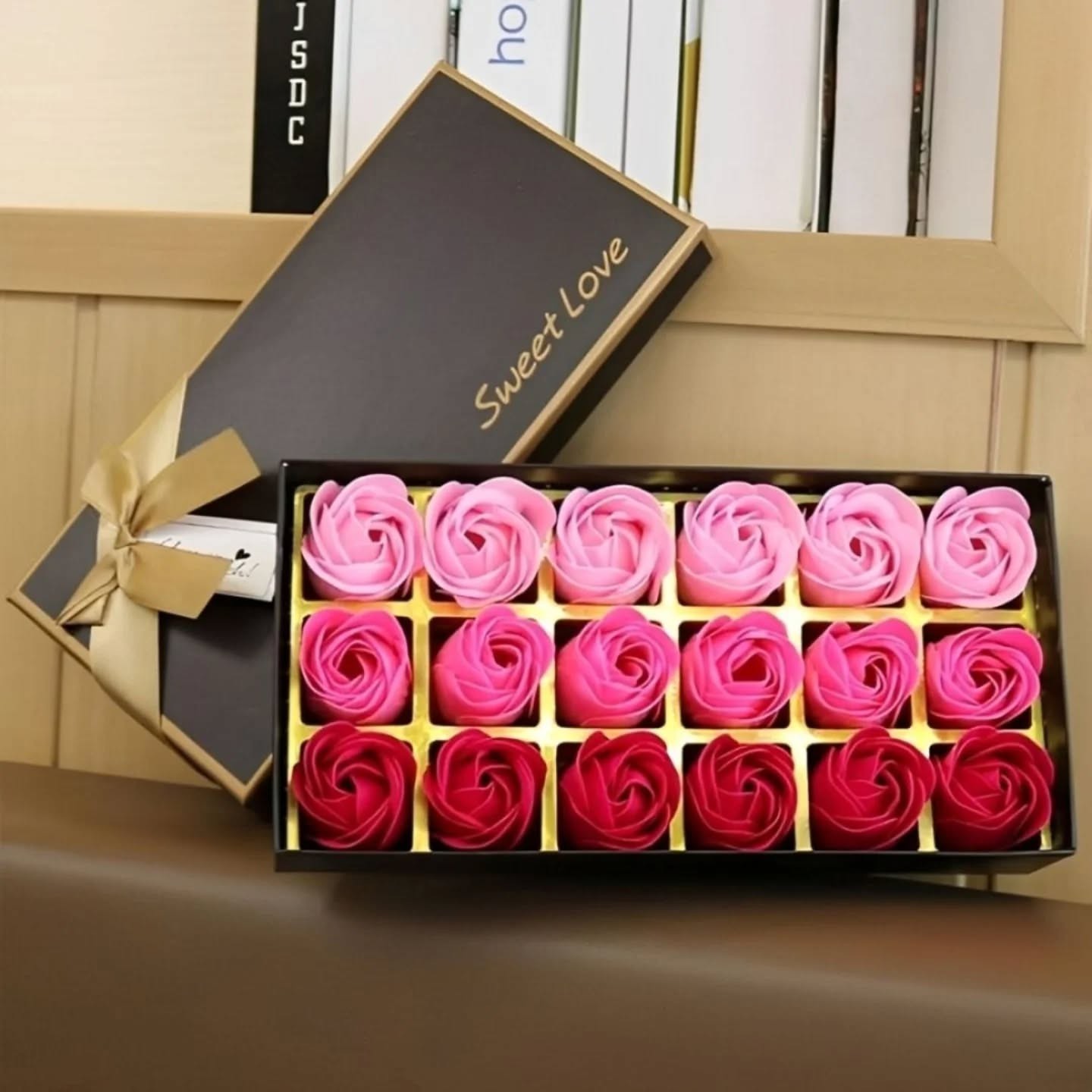 Rose Soaps Gift Set – view 1